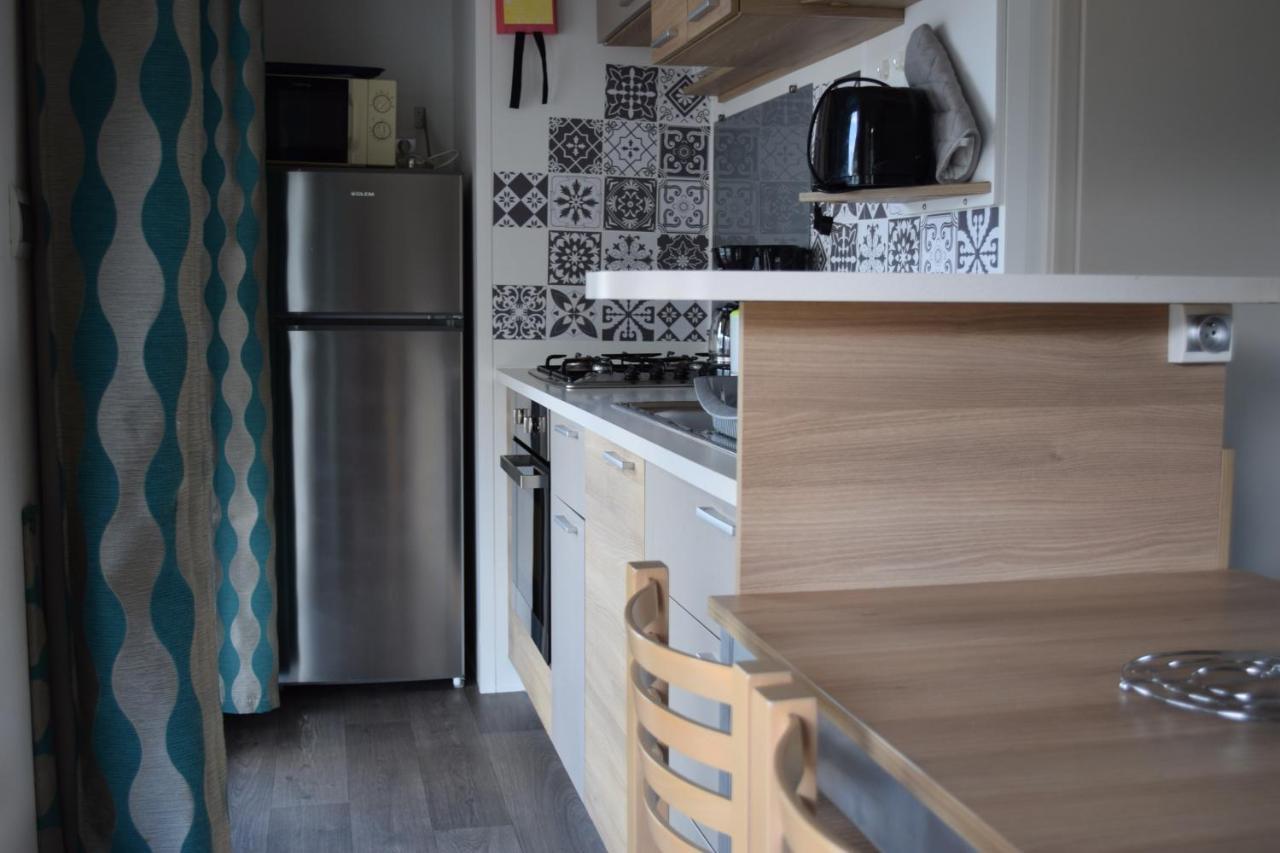 Mobil Home Tout Confort 6 Personnes Avec Wifi Onzain Exterior foto